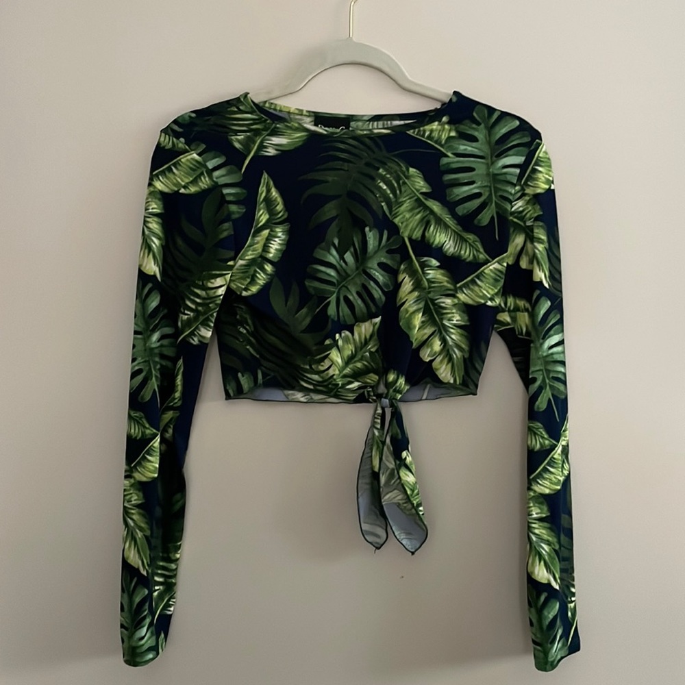 Cropped body suit